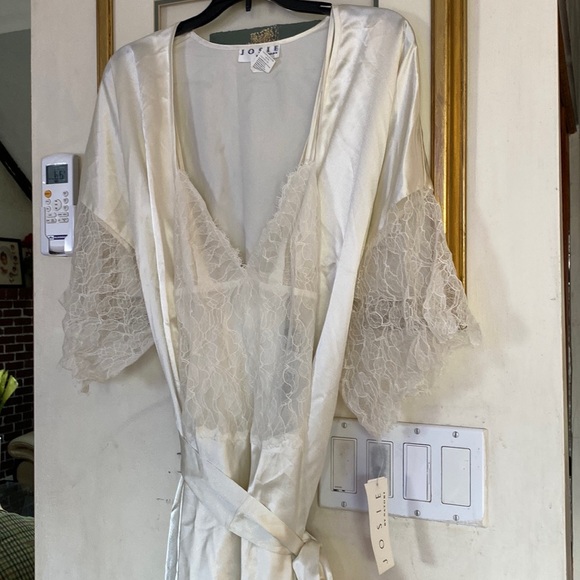 Lace chime and wrap - Picture 2 of 7